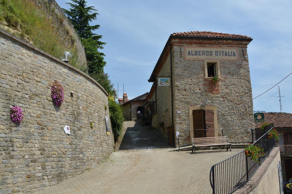 Dimora Storico Romantica Il Sole E La Luna Cerretto Langhe Екстер'єр фото